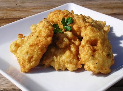 BUÑUELOS DE BACALAO