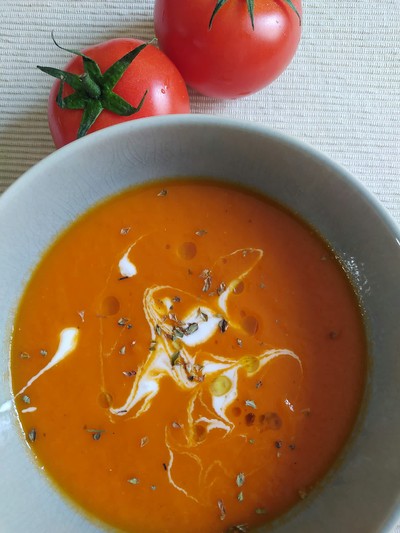 SOPA DE TOMATE